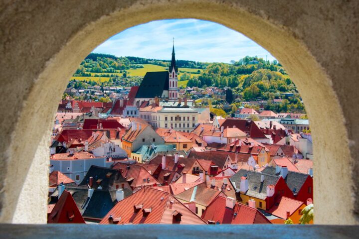 An archway in Cesky Krumlov, Czech Republic.